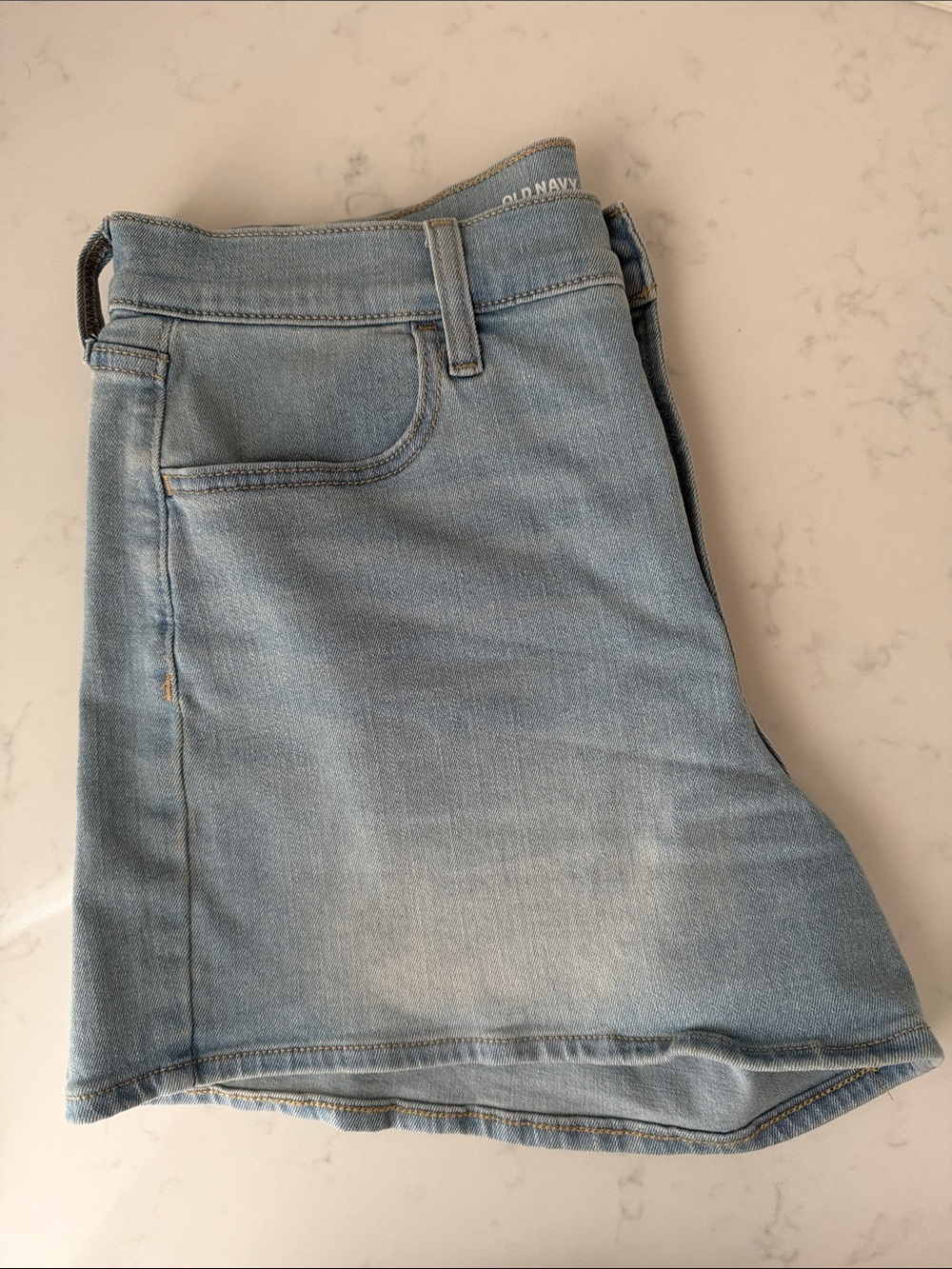 Old Navy Light Wash Women’s High-Rise Shorts